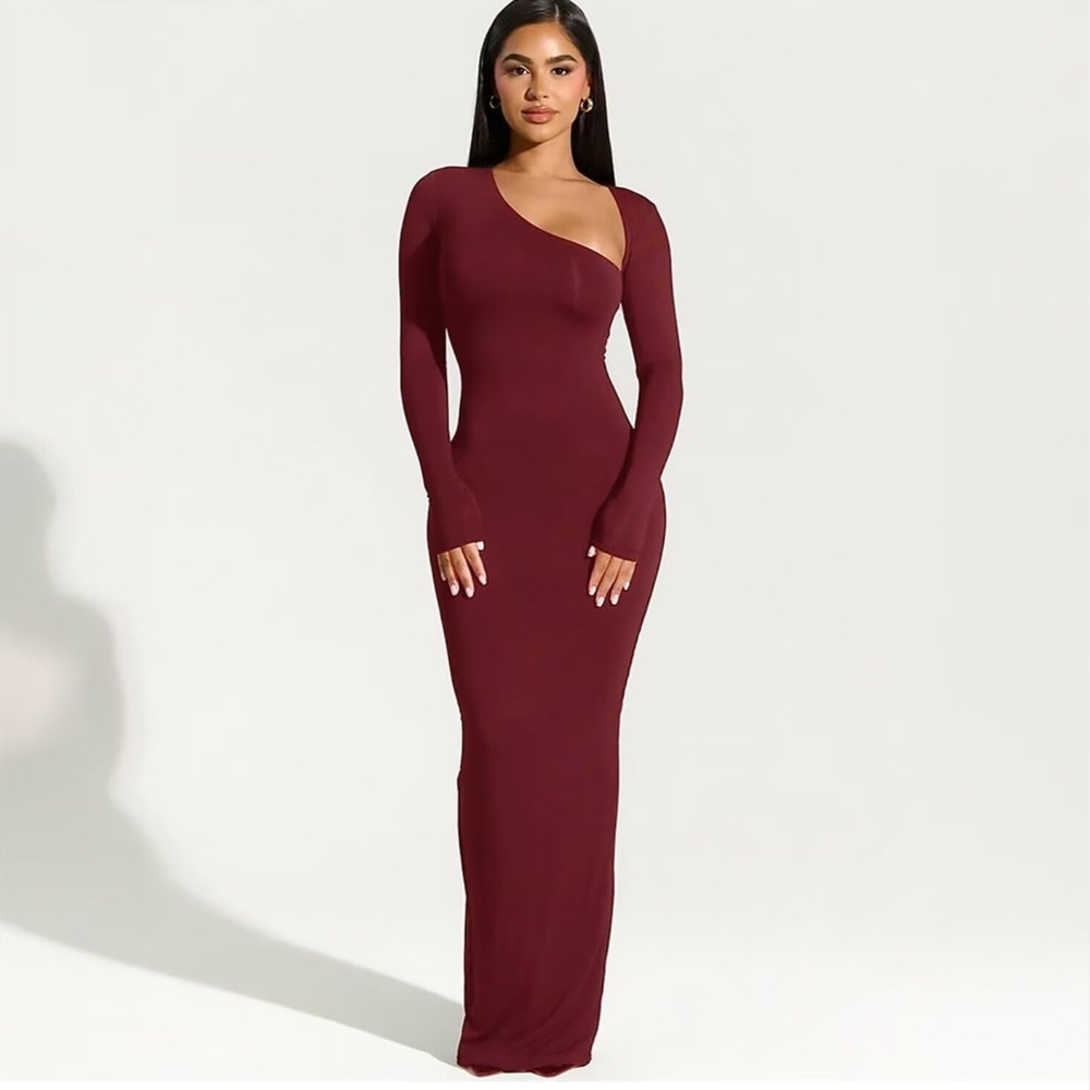 Elegant One-Shoulder Burgundy Dress